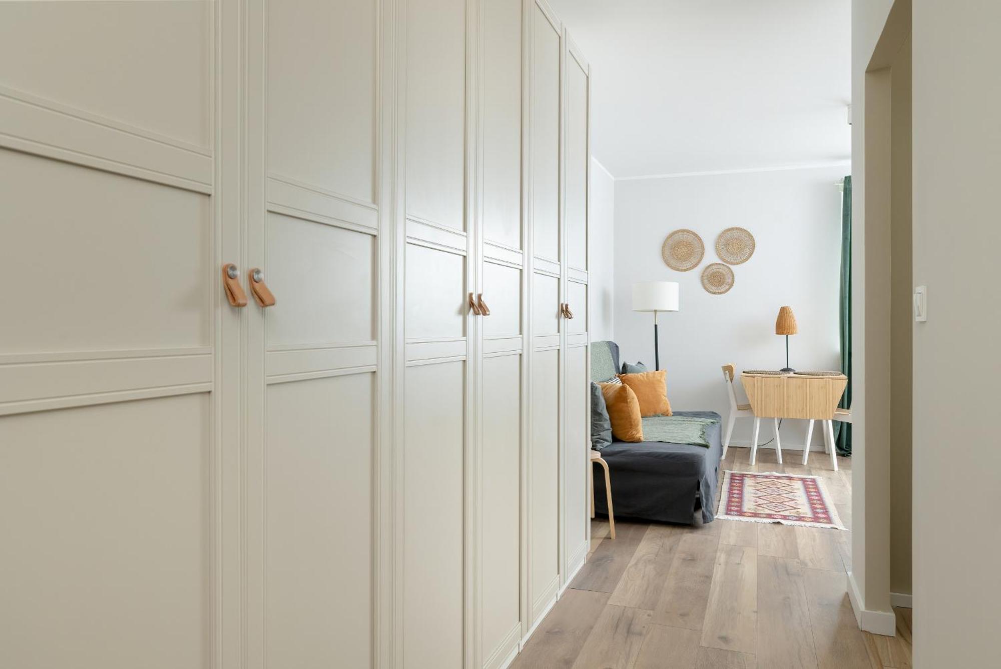 Tysiaclecia Studio Apartament Z Balkonem I Darmowym Parkingiem By Noclegi Renters Katowice Exterior photo